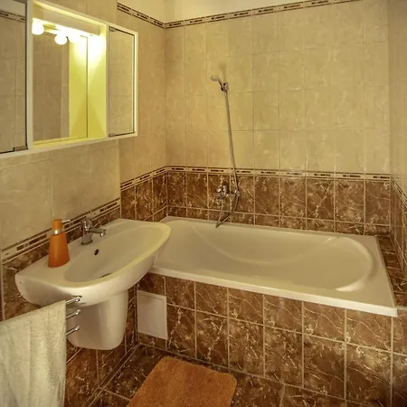 Diofa Apartmán Balatonederics